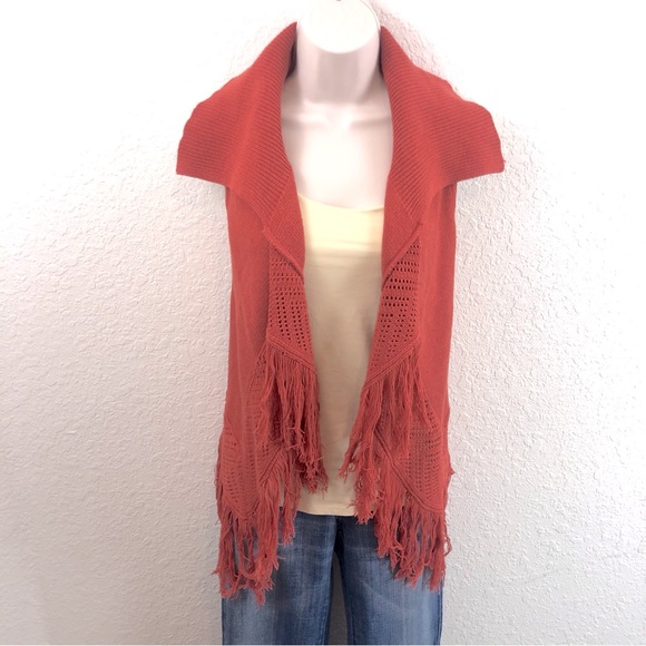 Versona Rust Orange Boho Fringe Vest - Picture 14 of 16